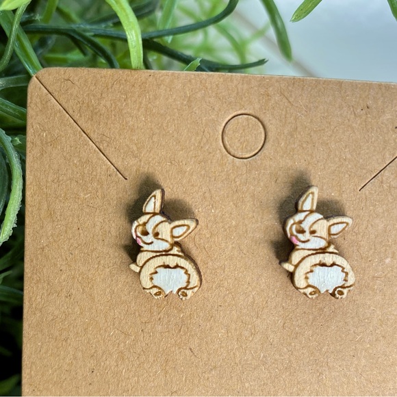 Hand Painted Corgi Dog Wood Stud Earrings - Picture 1 of 1